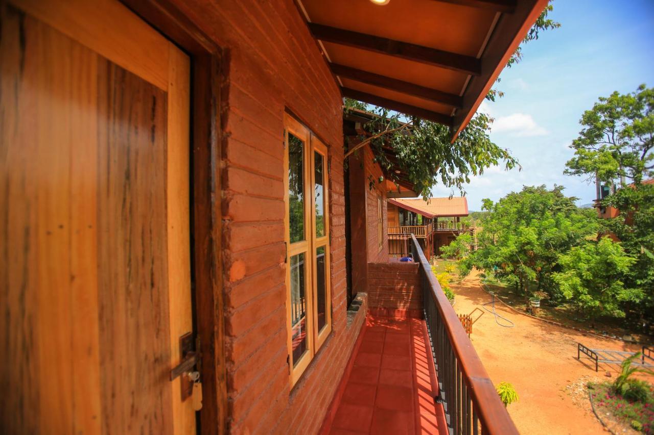 Jungle Hut Resort Sigiriya Bagian luar foto