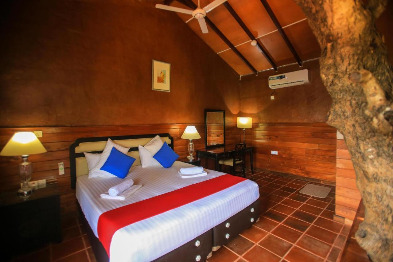 Jungle Hut Resort Sigiriya Bagian luar foto
